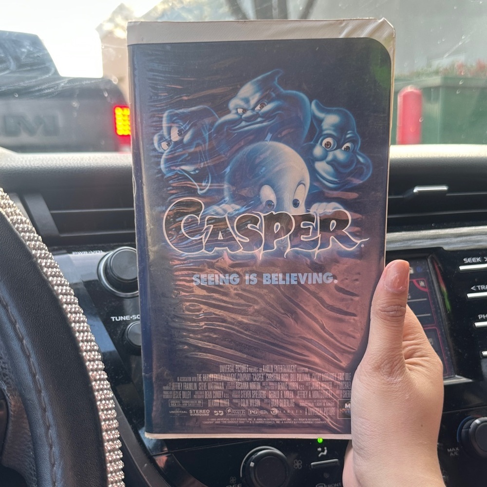 Vintage Casper the movie- VHS Cassette Tape Vintage 90s